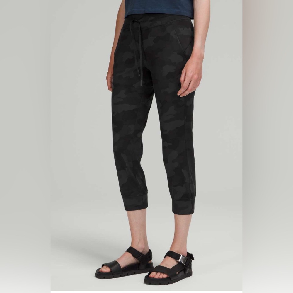 Lululemon Ready to Rulu Jogger Crop-Heritage 365 Camo Deep Coal Multi - Picture 2 of 14